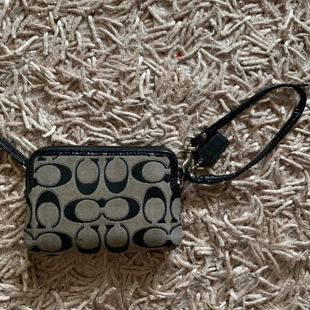 Coach double pocket